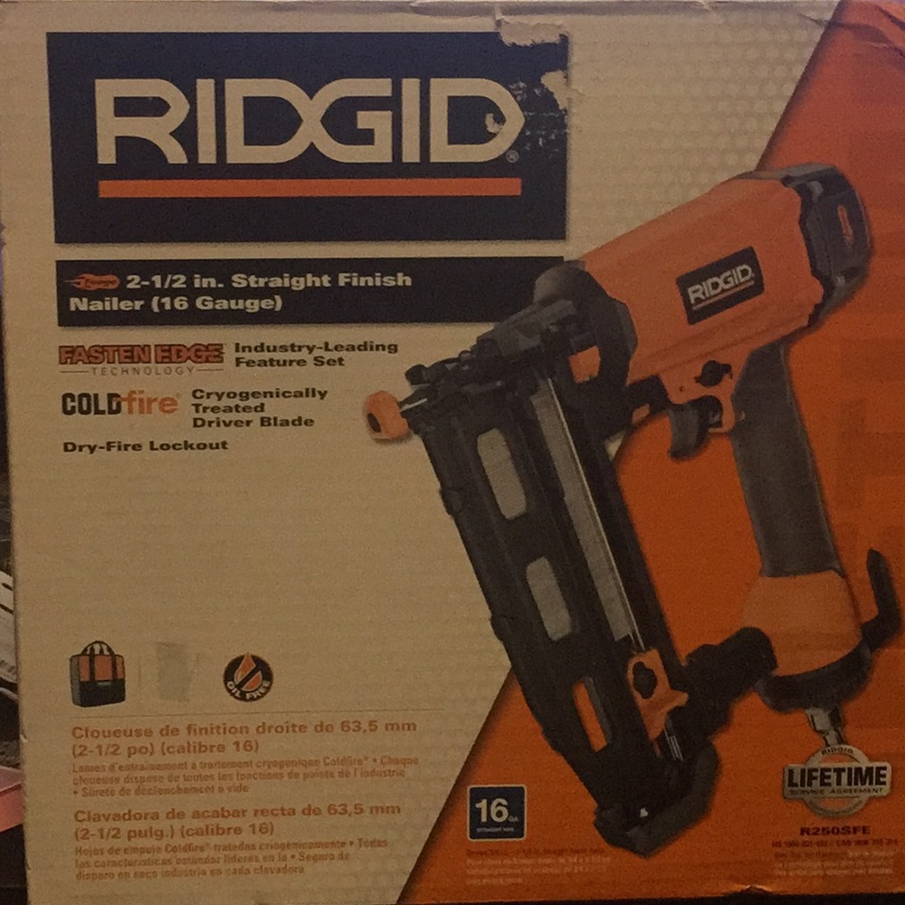 Straight finish nailer (16 Gauge)